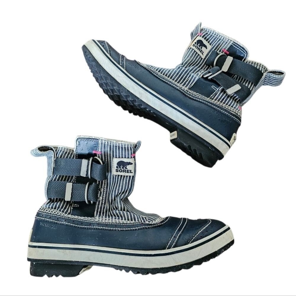 Sorel Women's Navy Striped Winter Boots